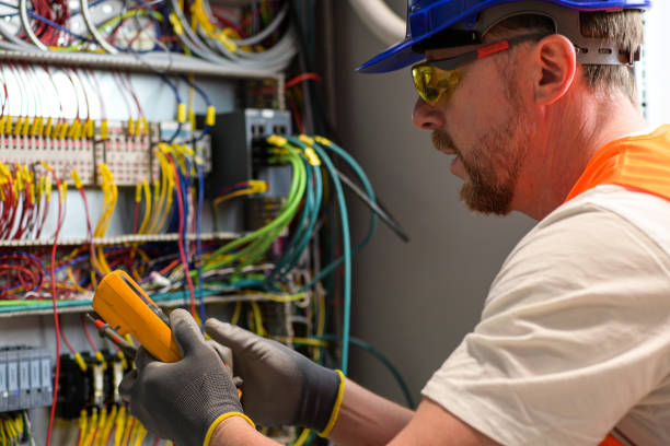 Best Local Electrician Companies  in Centerport, NY